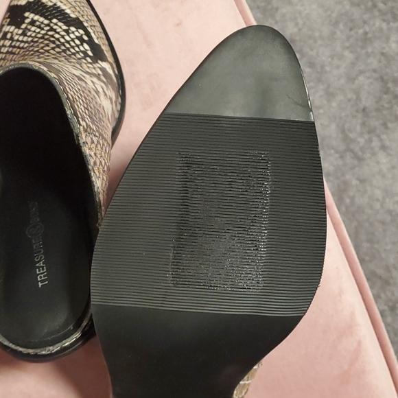 Slip on booty - Picture 5 of 7